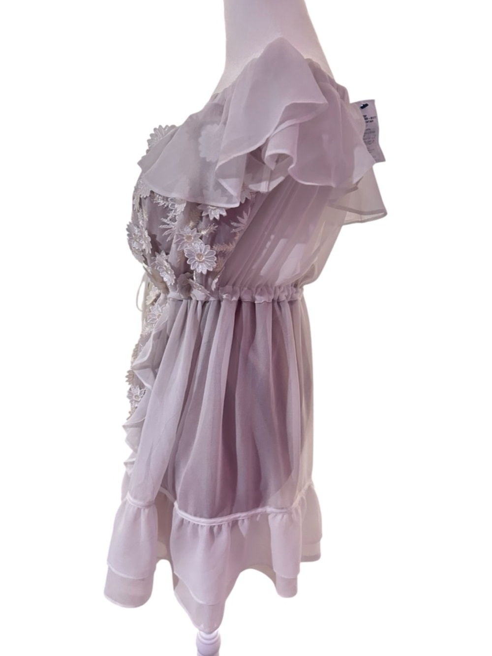 For love and lemons Caroline mini daisy embroidered dress - Picture 5 of 9